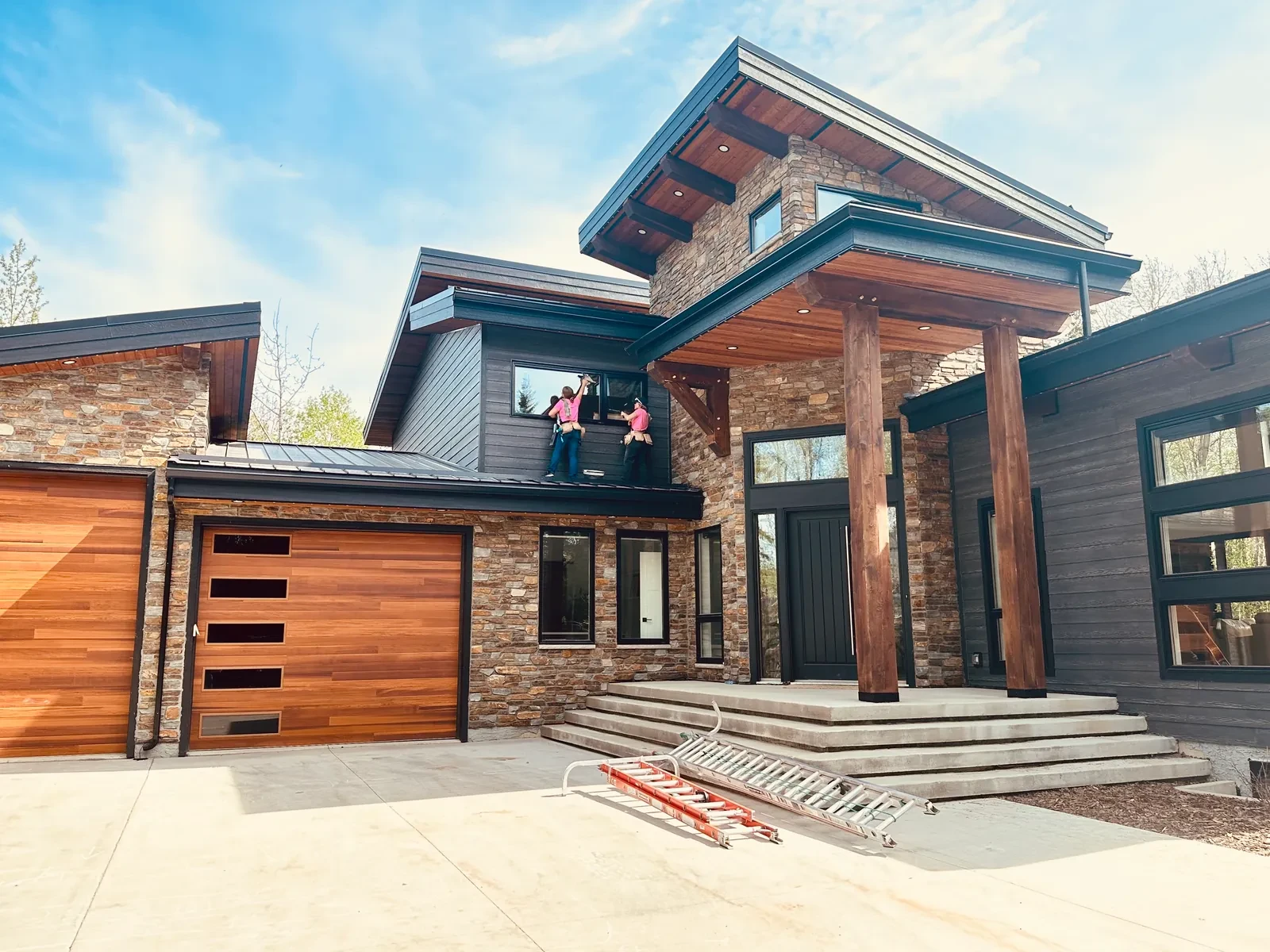 Exterior Window Cleaning - Luxury Home