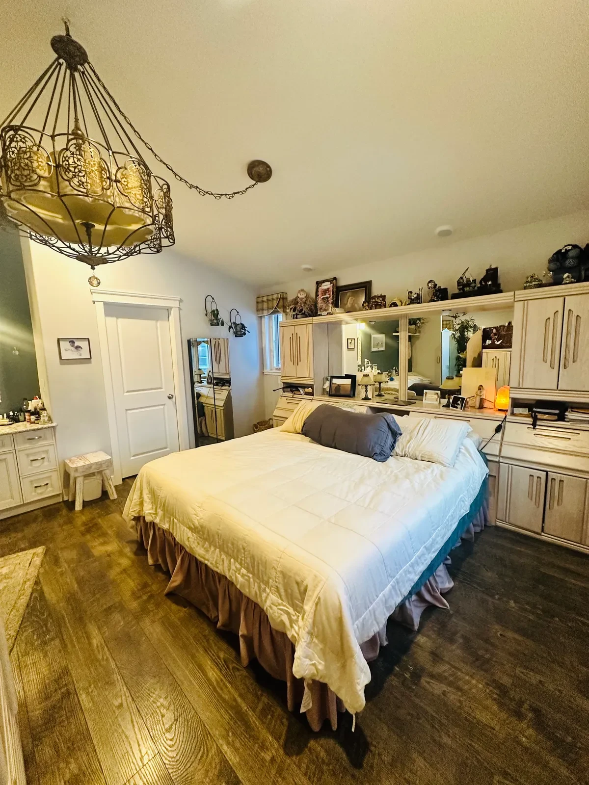 Bedroom Deep Cleaning